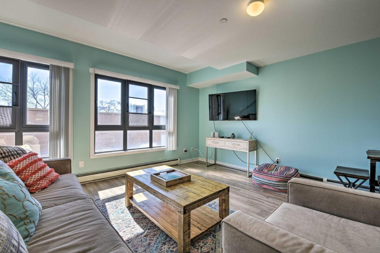Downtown Saugatuck Condo, Near Oval Beach! Εξωτερικό φωτογραφία