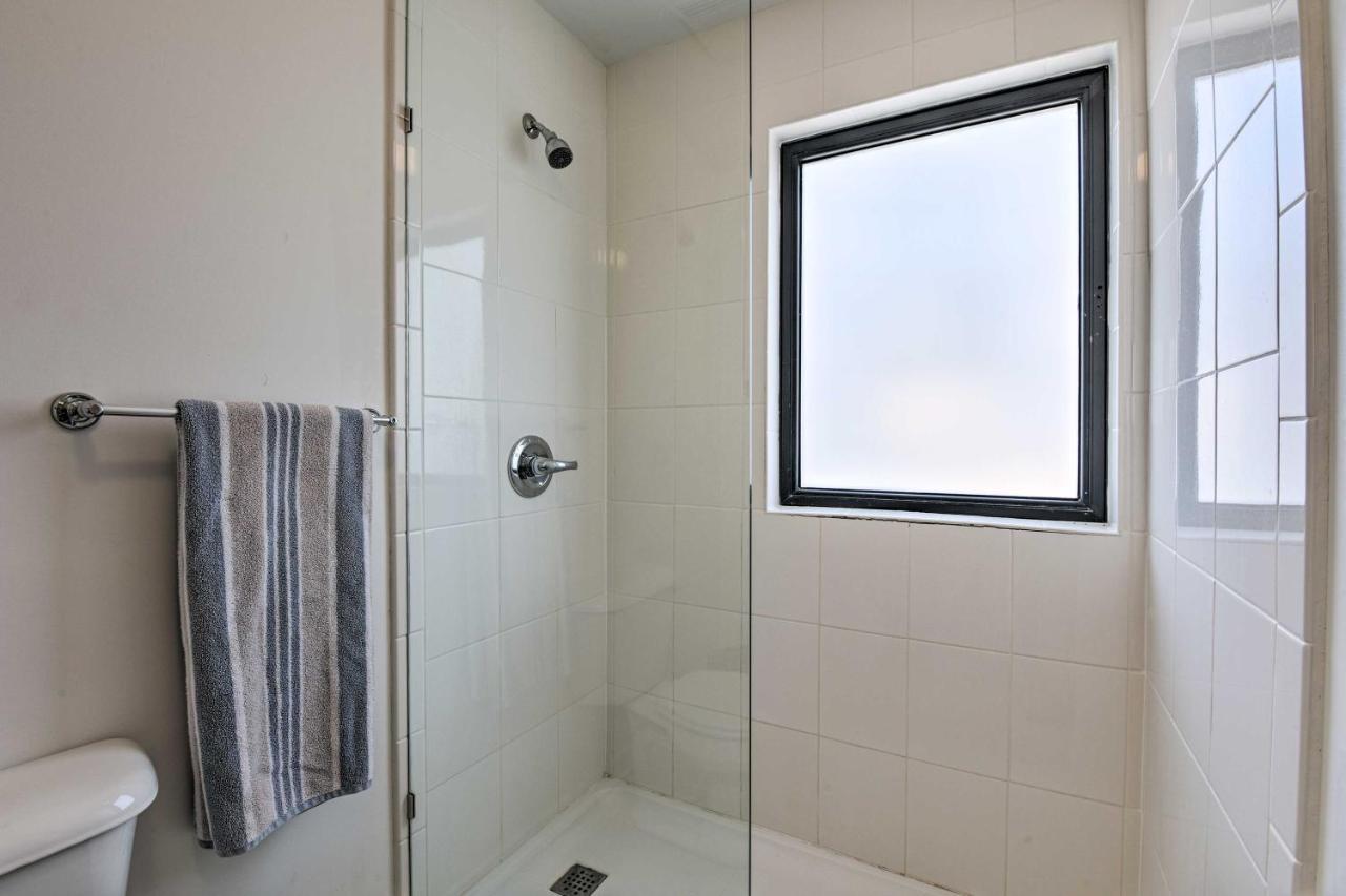 Downtown Saugatuck Condo, Near Oval Beach! Εξωτερικό φωτογραφία